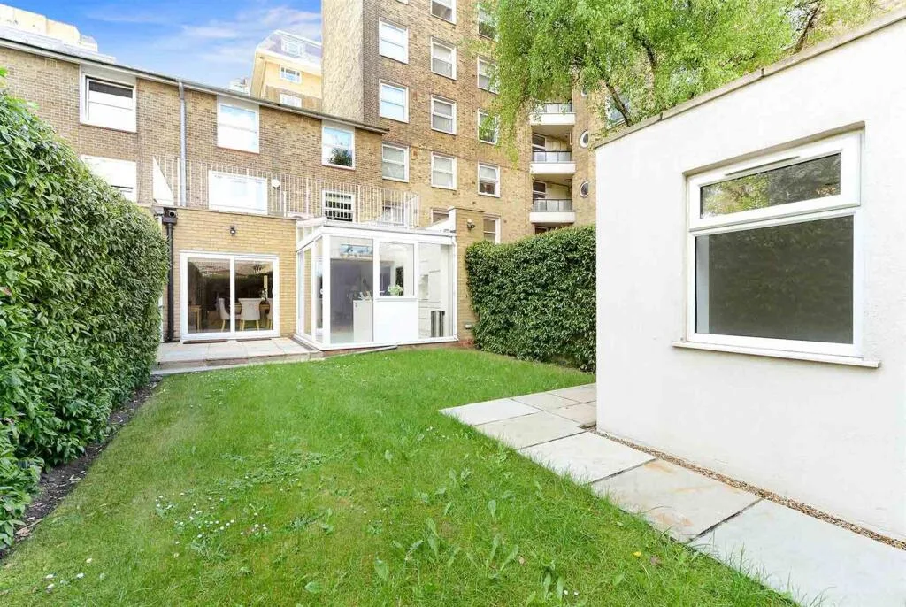 4 bedroom house for rent