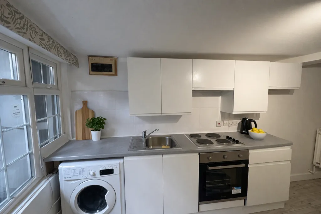 Studio flat for rent