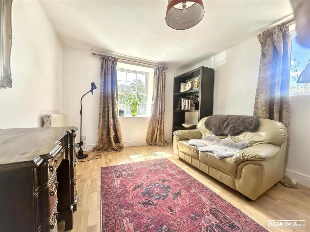 1 bedroom house for rent