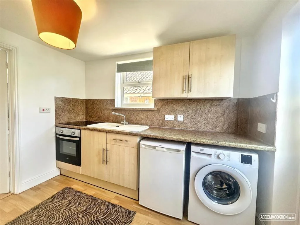 1 bedroom house for rent