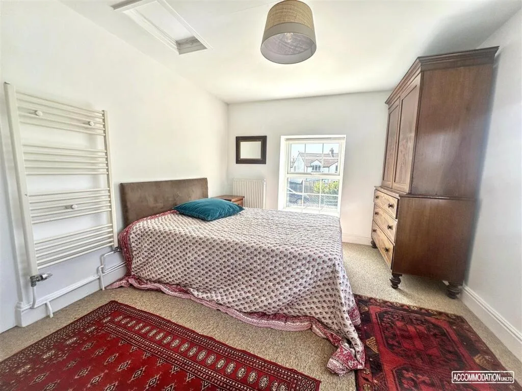 1 bedroom house for rent
