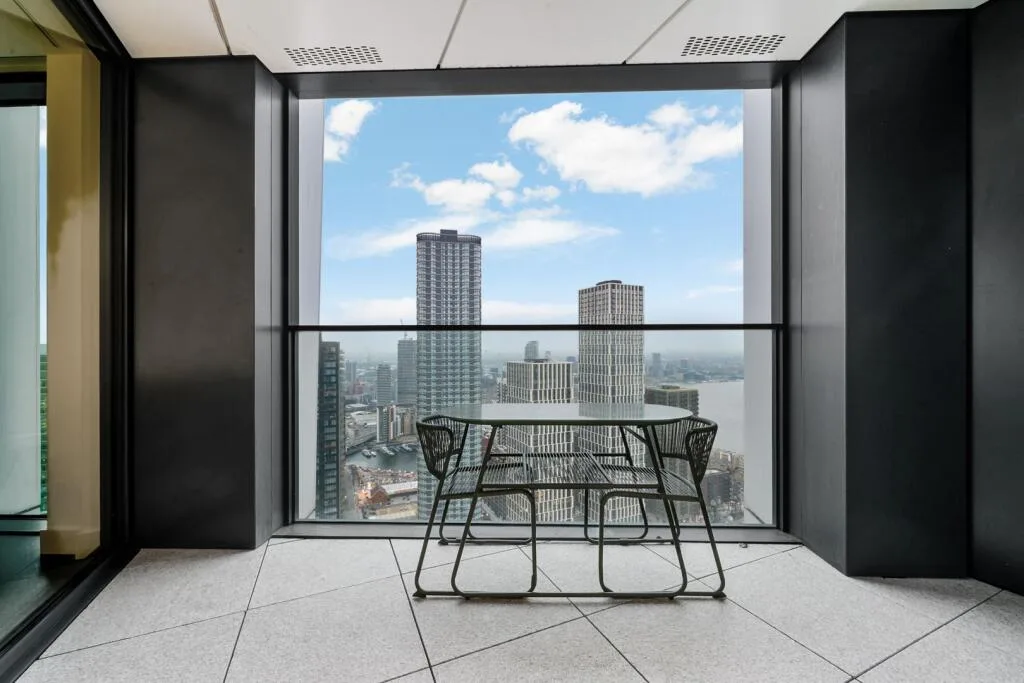 3 bedroom flat for rent