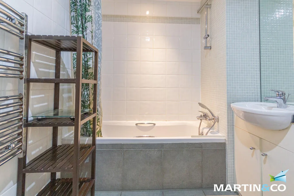3 bedroom apartment for rent