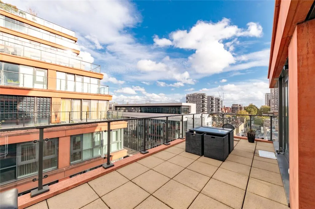 2 bedroom flat for rent