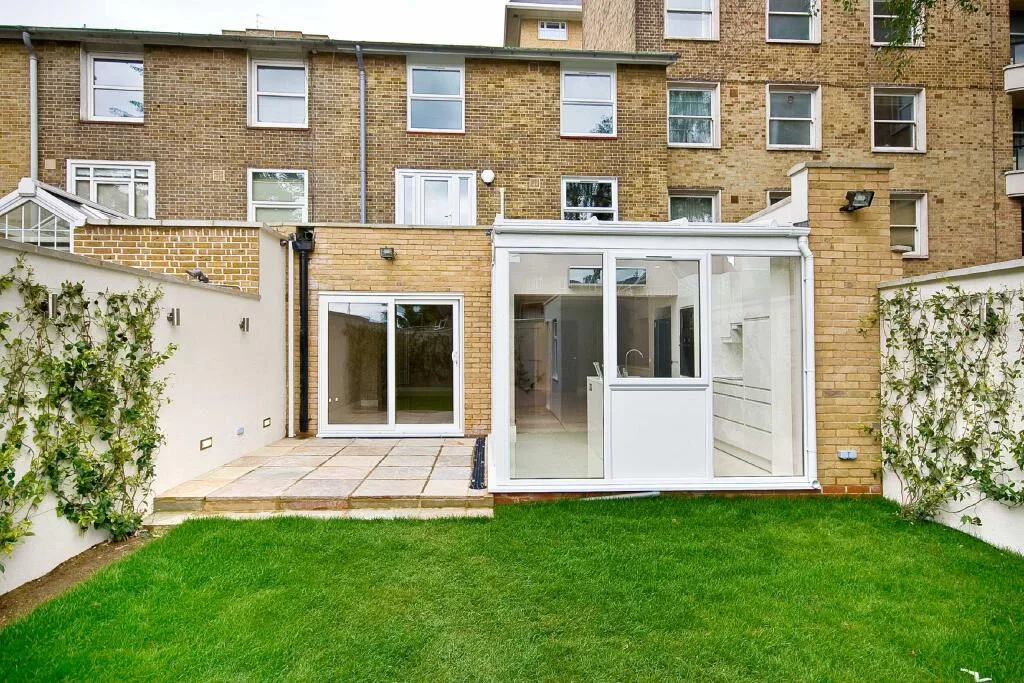 4 bedroom house for rent