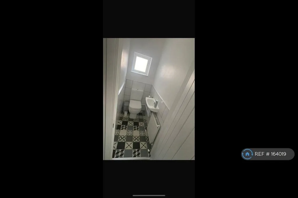 4 bedroom terraced house for rent