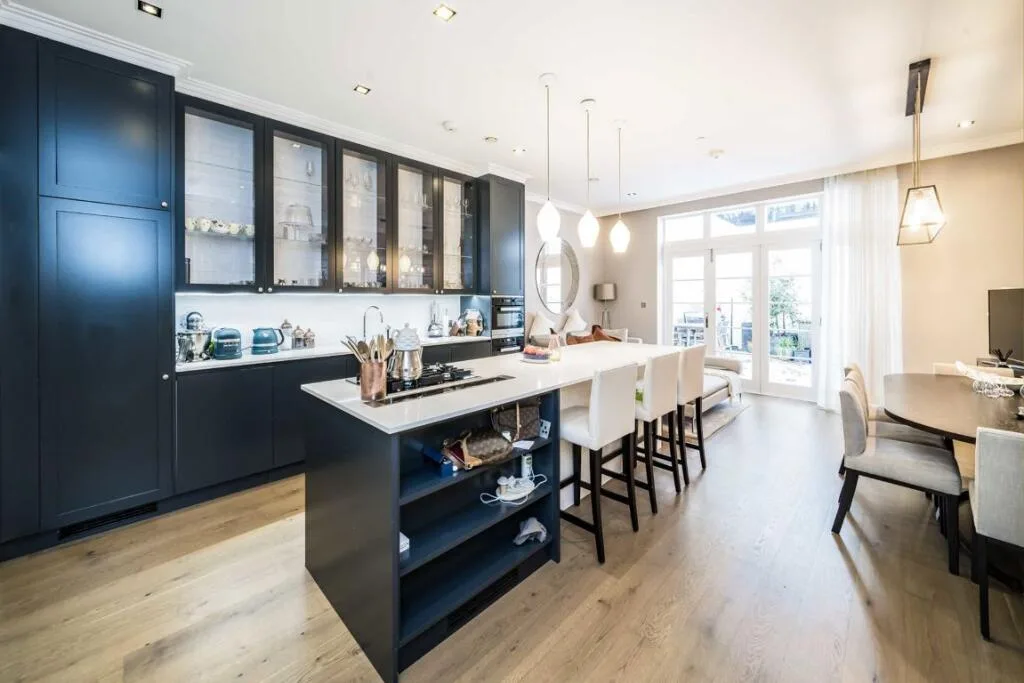 4 bedroom terraced house for rent
