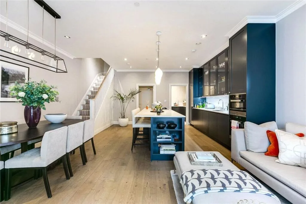 4 bedroom terraced house for rent