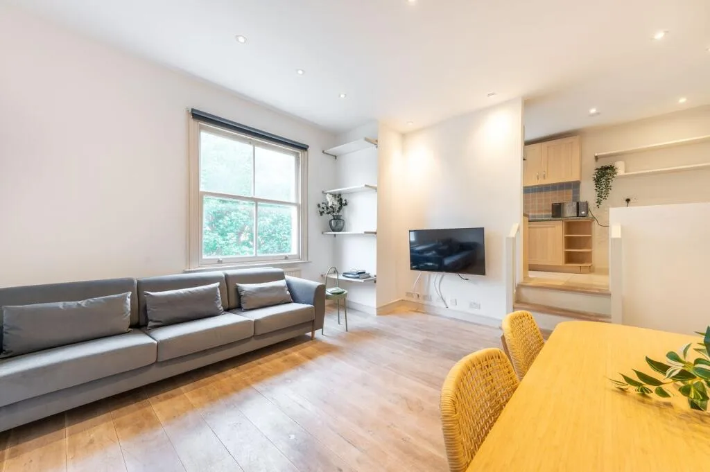 2 bedroom flat for rent