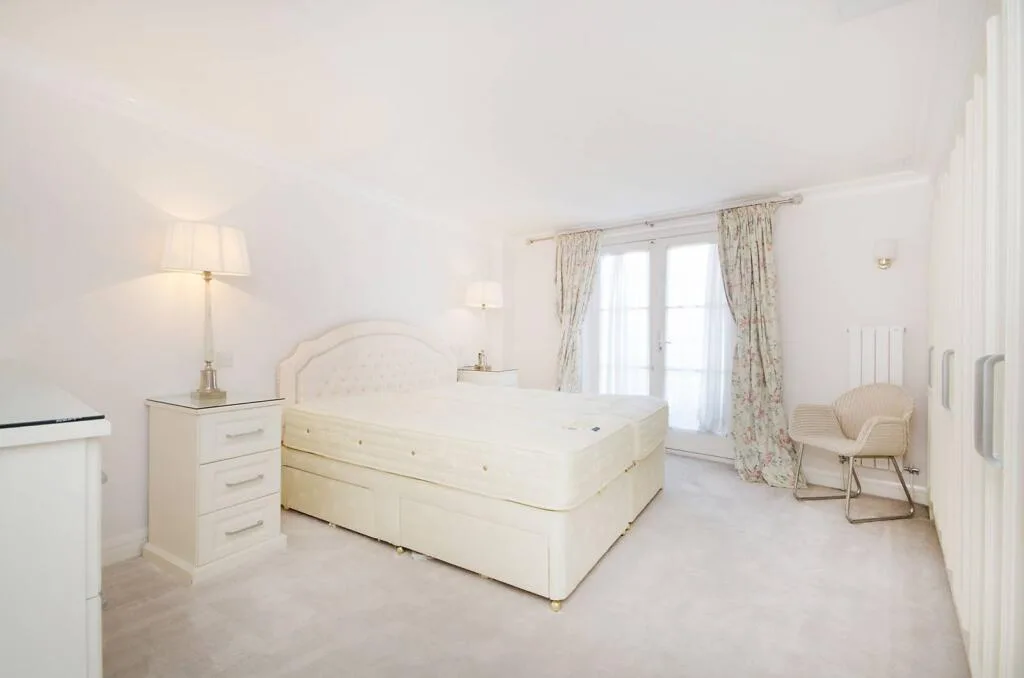 2 bedroom flat for rent
