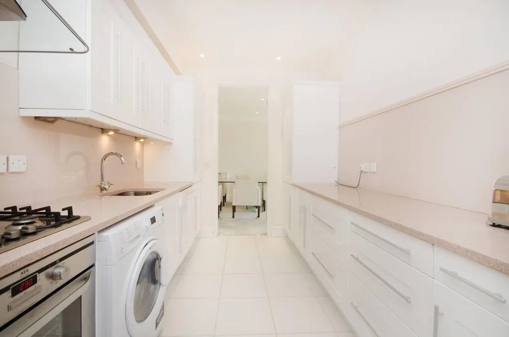 2 bedroom flat for rent