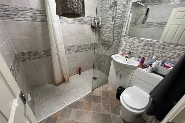 2 bedroom flat for rent