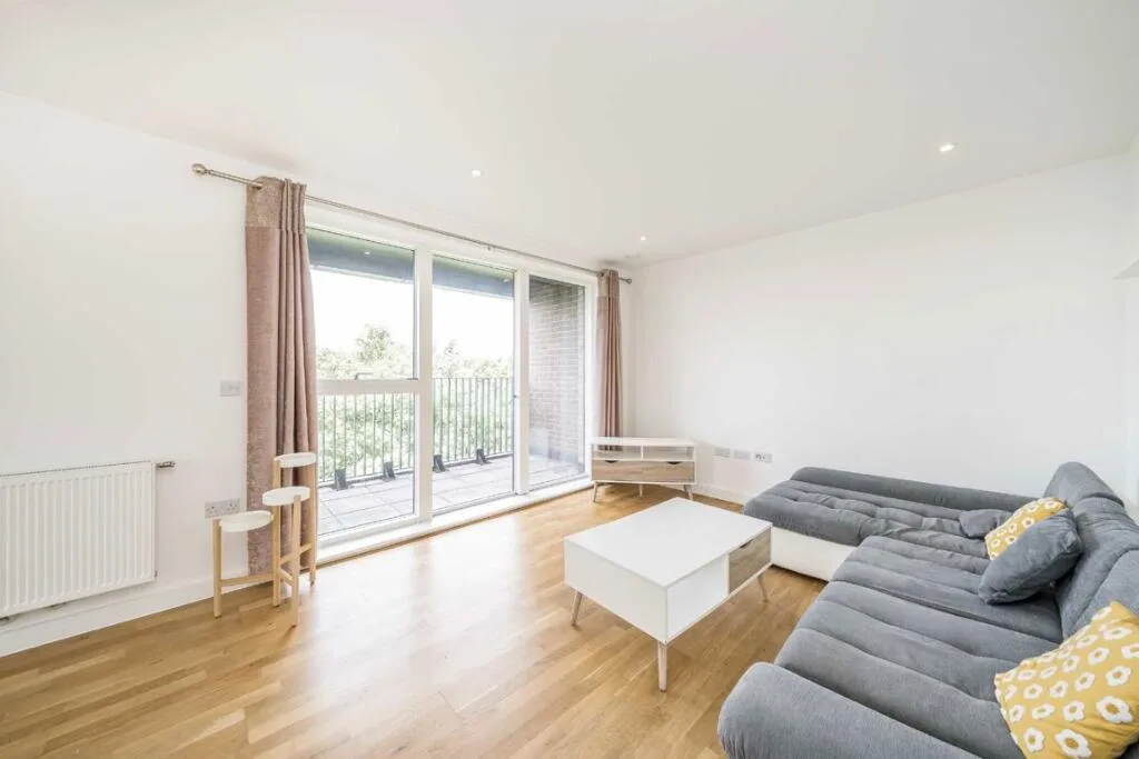 2 bedroom flat for rent