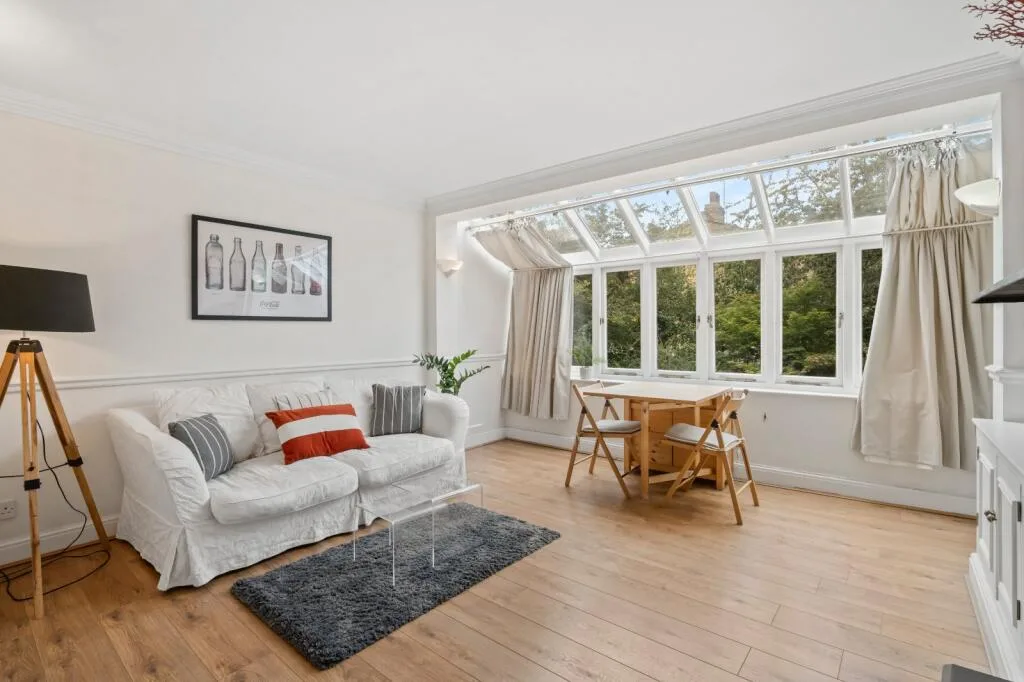 2 bedroom flat for rent
