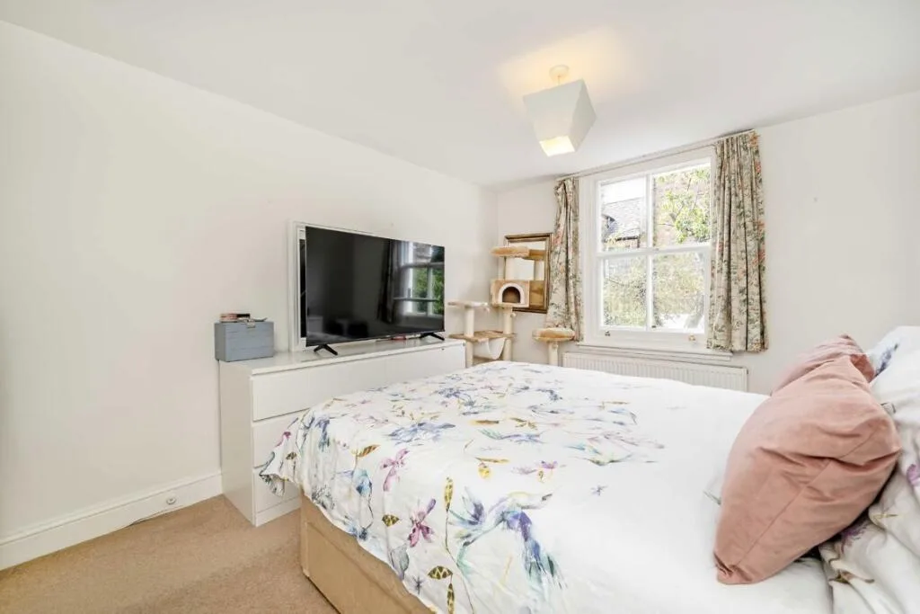 2 bedroom flat for rent