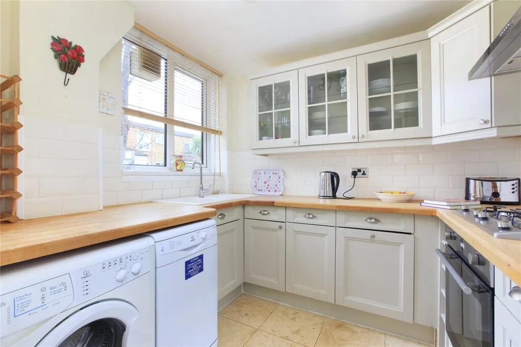 2 bedroom terraced house for rent