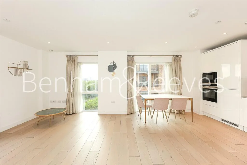 3 bedroom apartment for rent