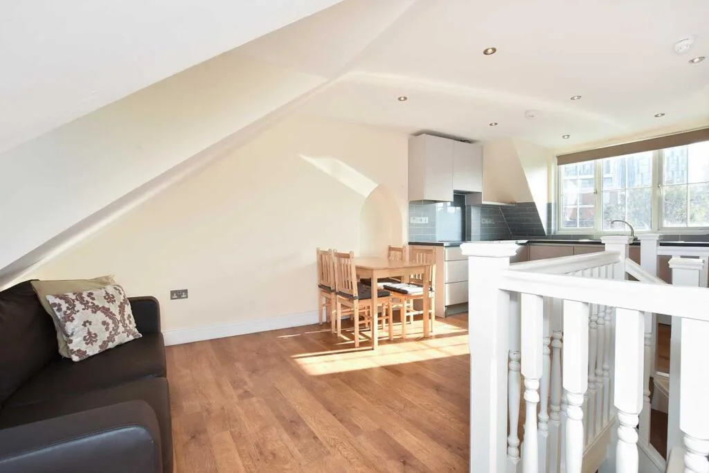 2 bedroom flat for rent