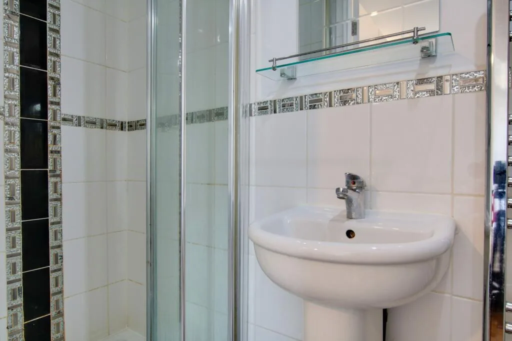 4 bedroom terraced house for rent