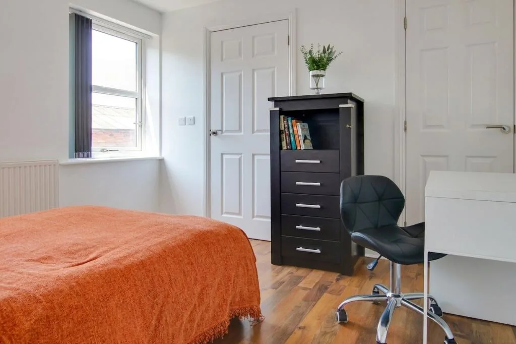 4 bedroom terraced house for rent