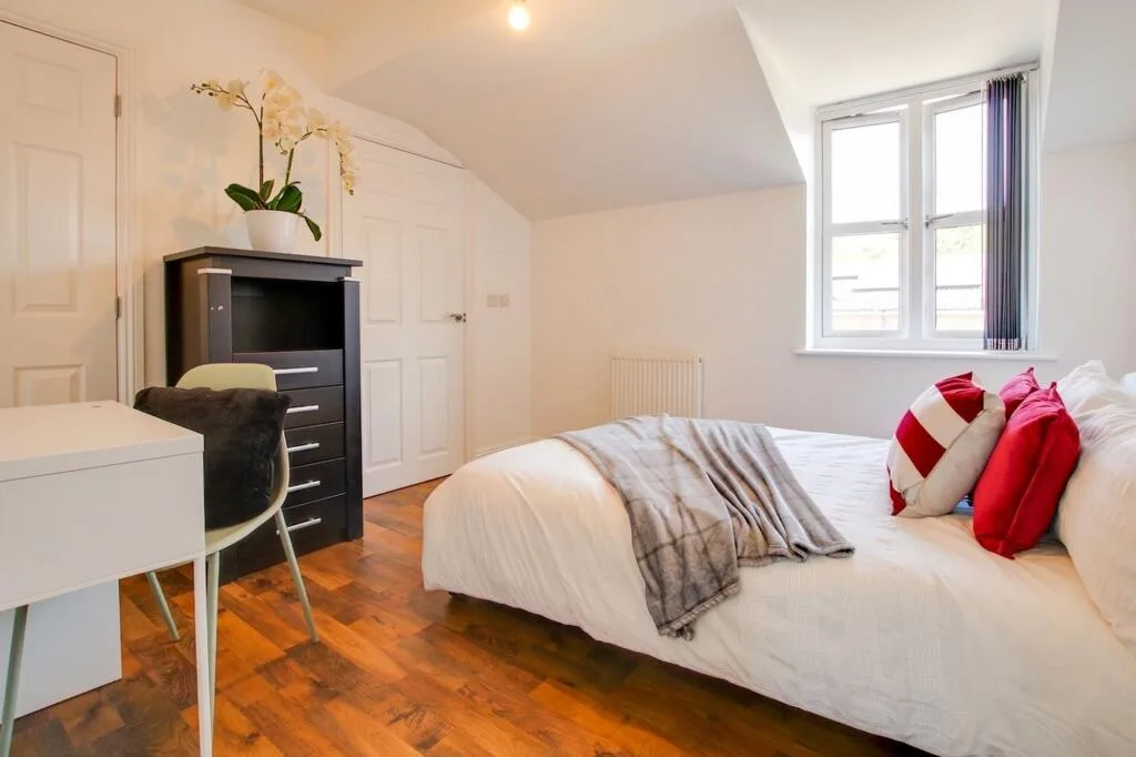 4 bedroom terraced house for rent