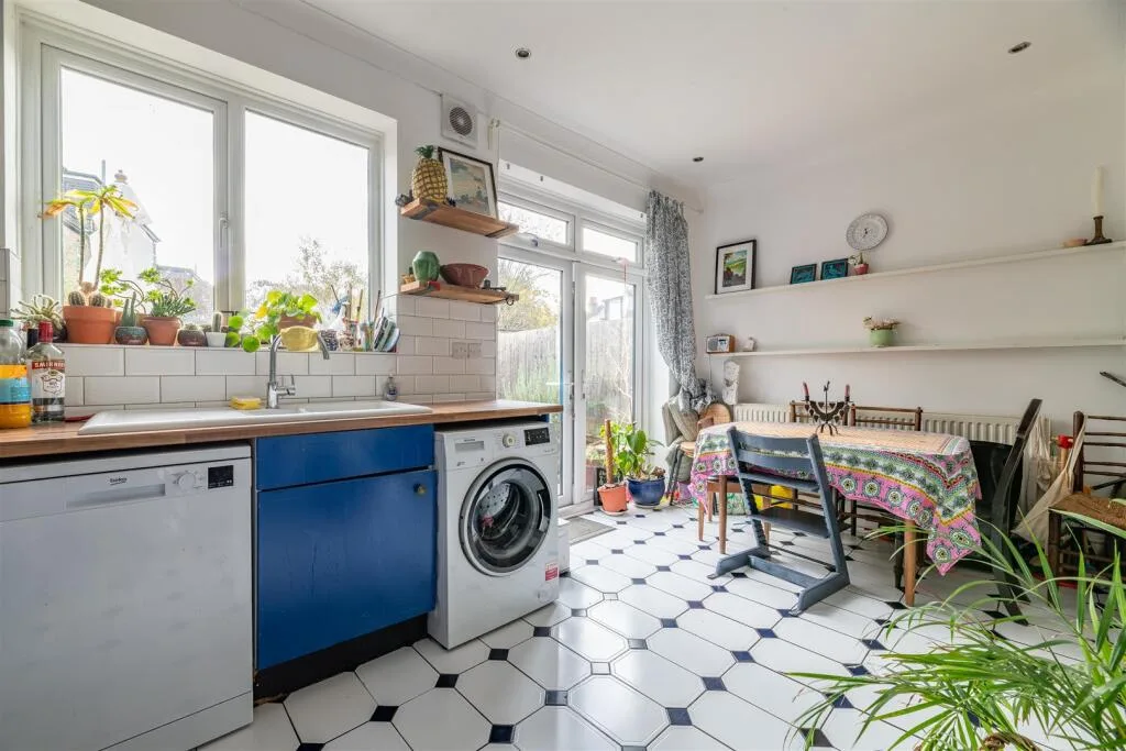 2 bedroom terraced house for rent