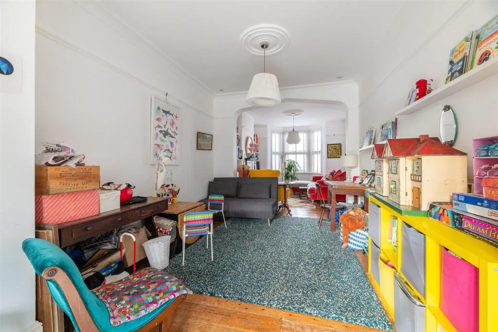 2 bedroom terraced house for rent