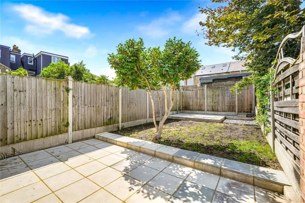 3 bedroom terraced house for rent