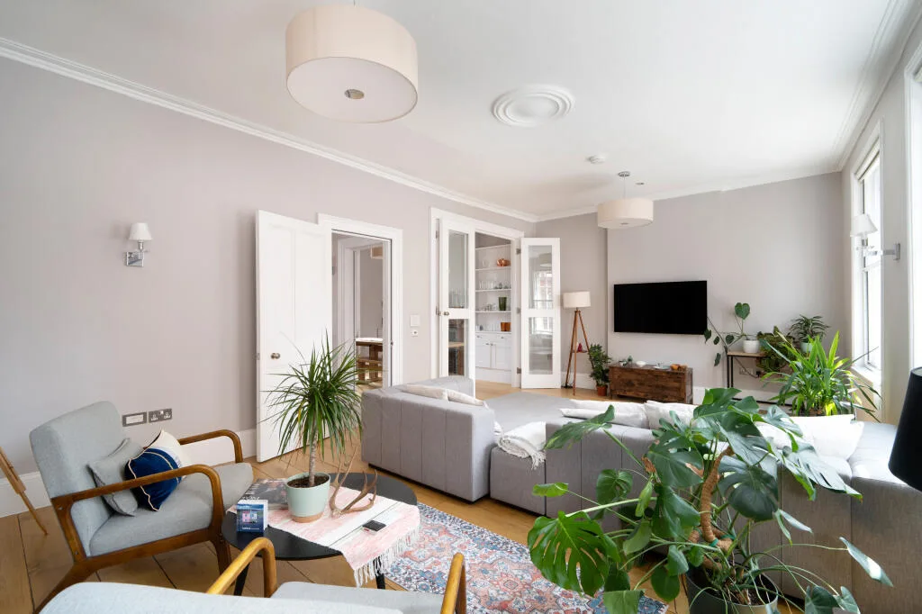 2 bedroom town house for rent