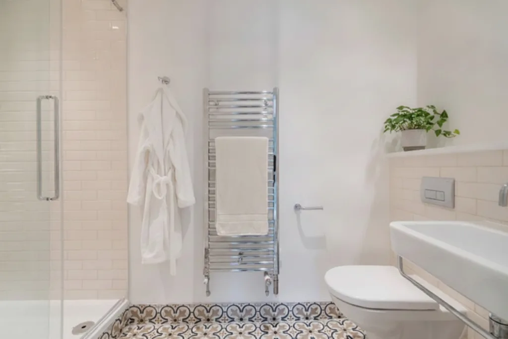 2 bedroom town house for rent
