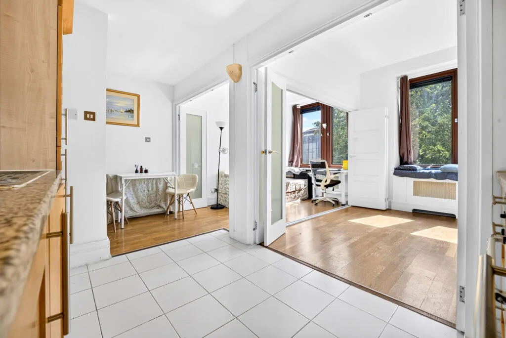 Studio apartment for rent