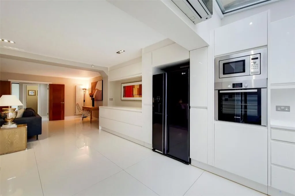 4 bedroom terraced house for rent