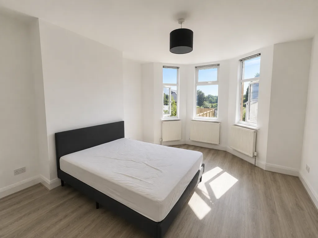 3 bedroom semi-detached house for rent