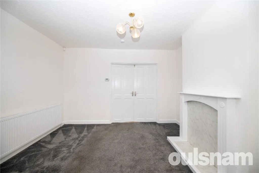 3 bedroom semi-detached house for rent
