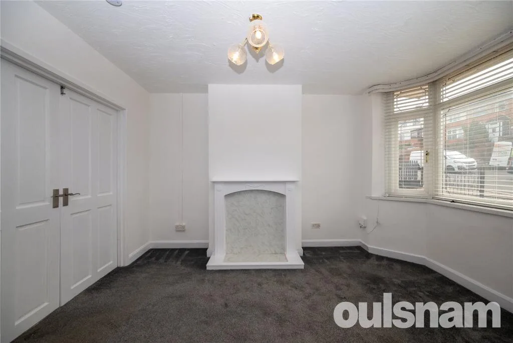 3 bedroom semi-detached house for rent