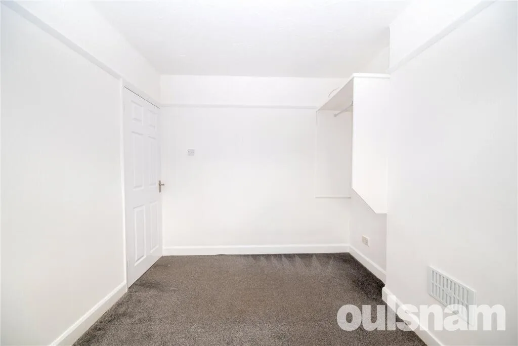3 bedroom semi-detached house for rent