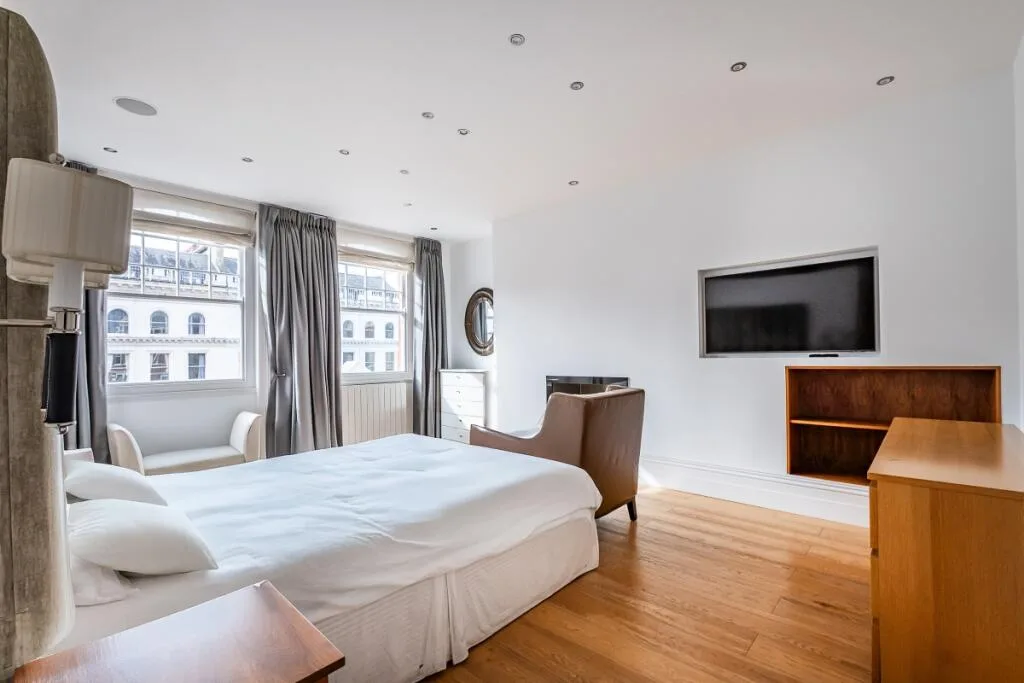 3 bedroom flat for rent