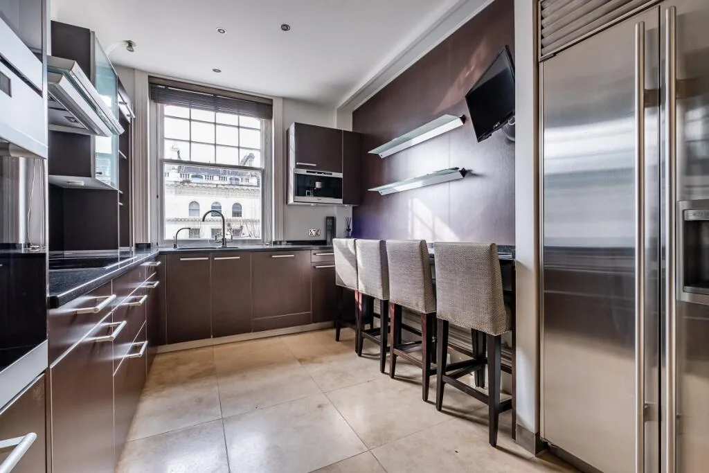 3 bedroom flat for rent