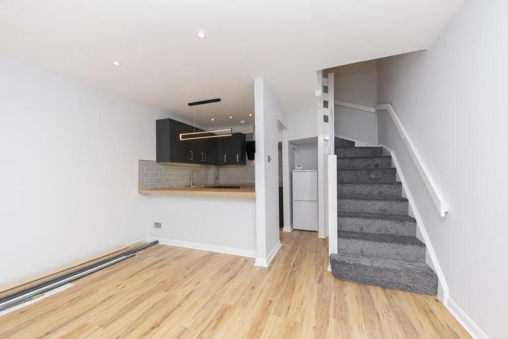 1 bedroom house for rent