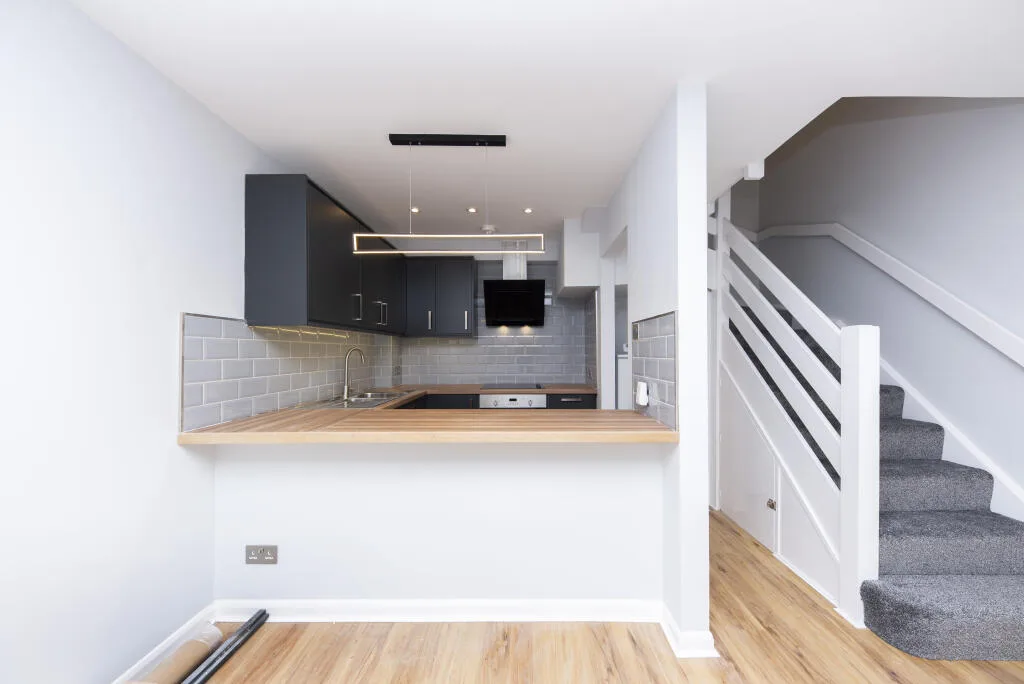 1 bedroom house for rent