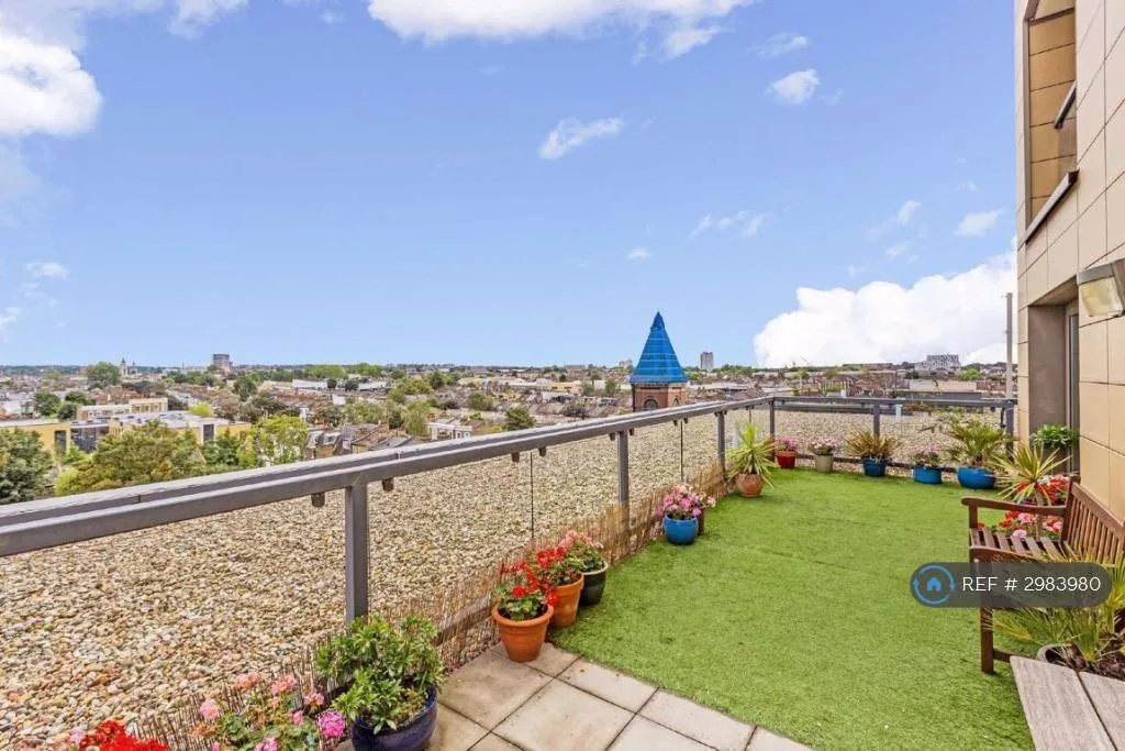 2 bedroom flat for rent