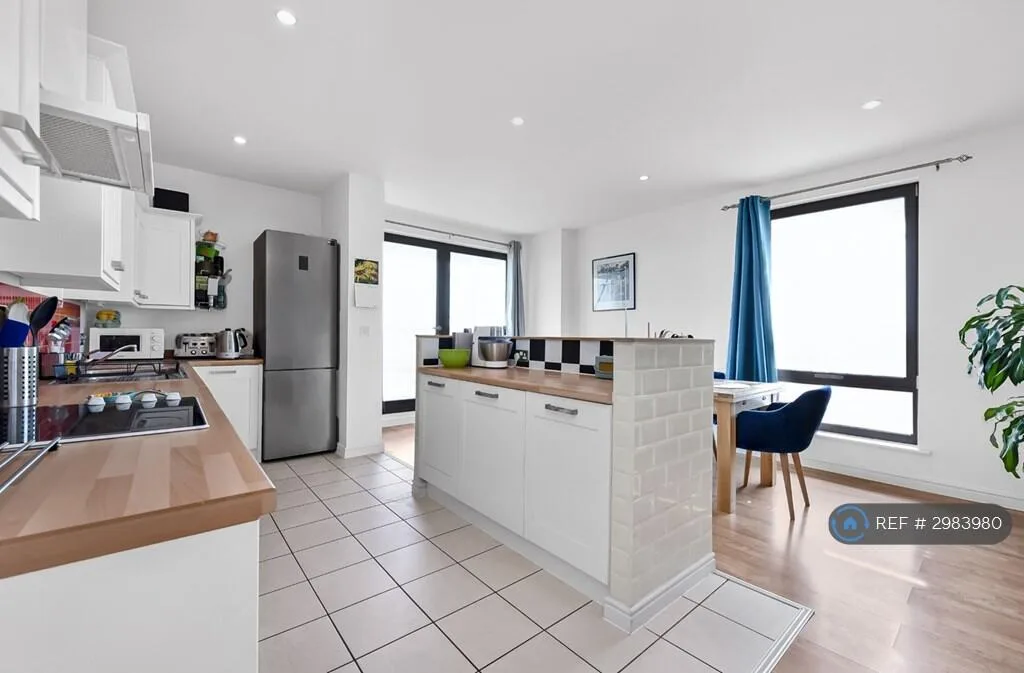 2 bedroom flat for rent