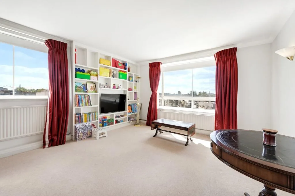 3 bedroom flat for rent