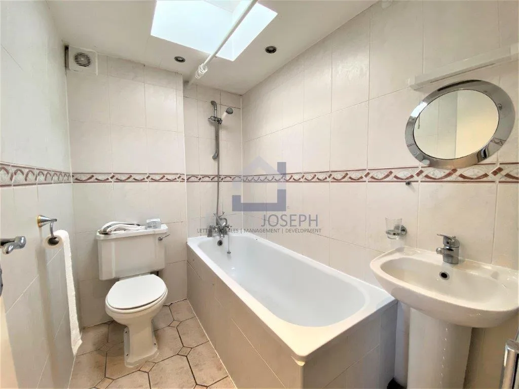 3 bedroom flat for rent