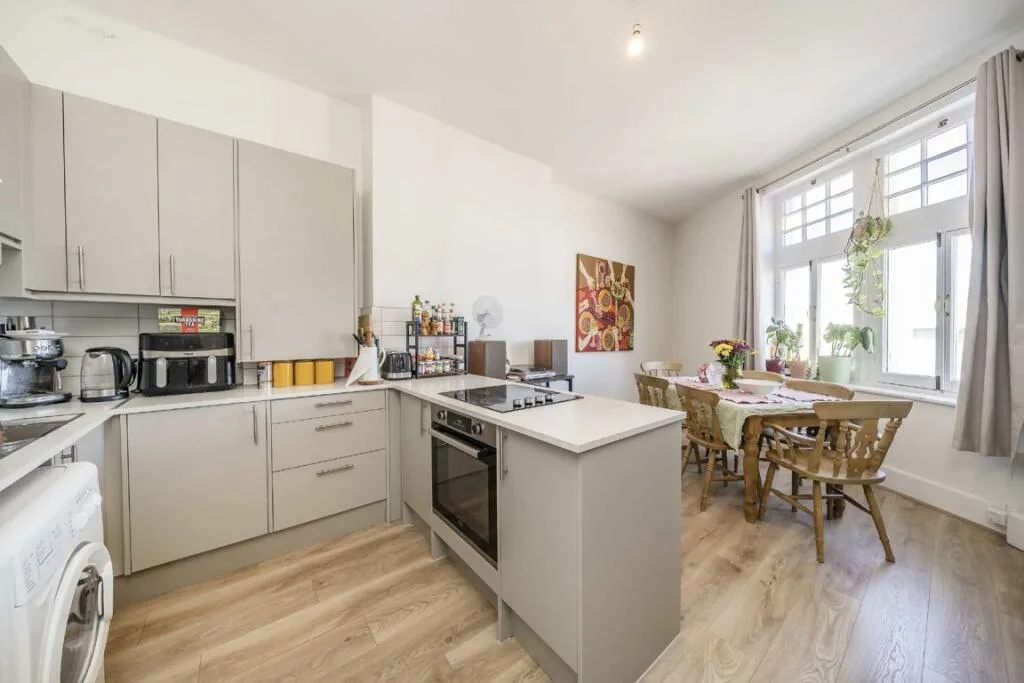 1 bedroom flat for rent