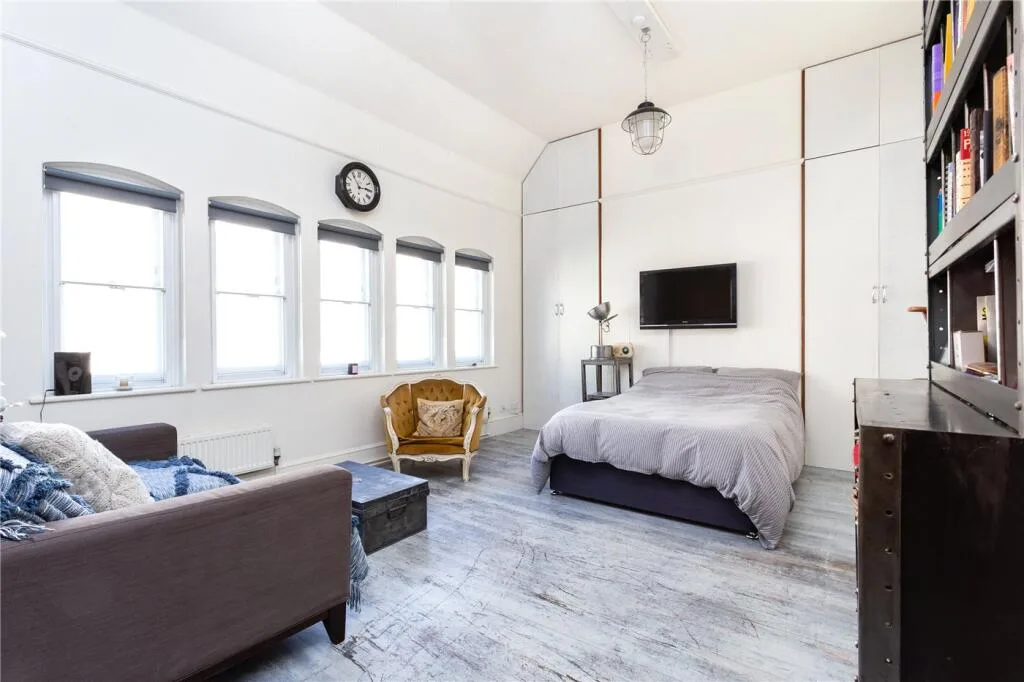 Studio apartment for rent