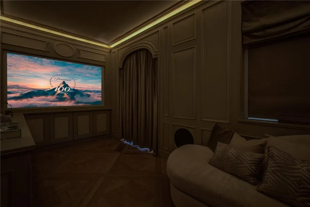 2 bedroom penthouse for rent