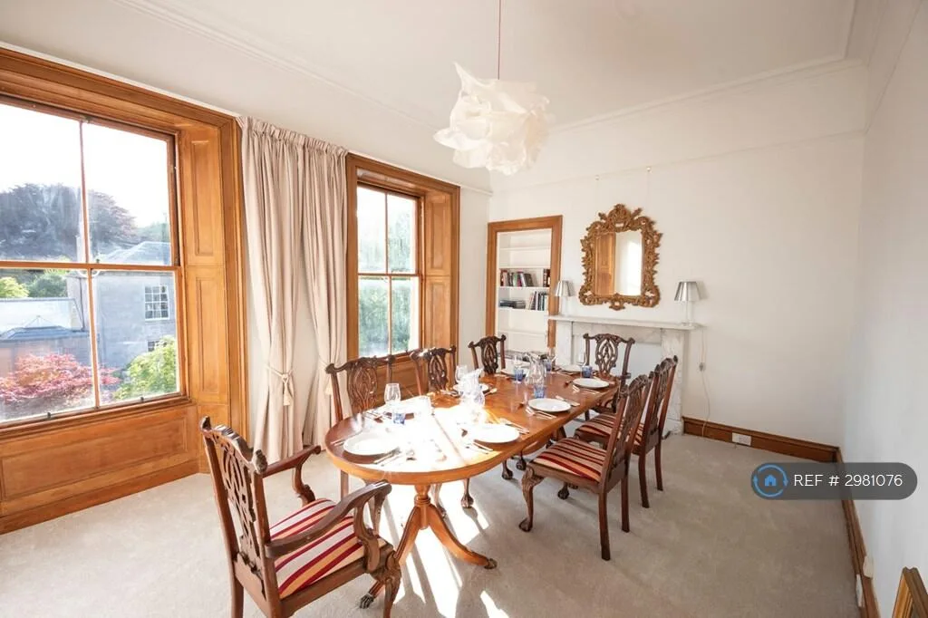 4 bedroom maisonette for rent