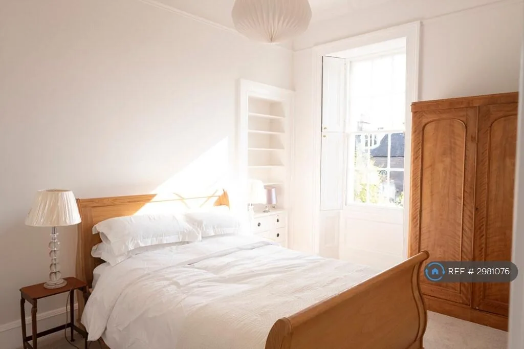 4 bedroom maisonette for rent