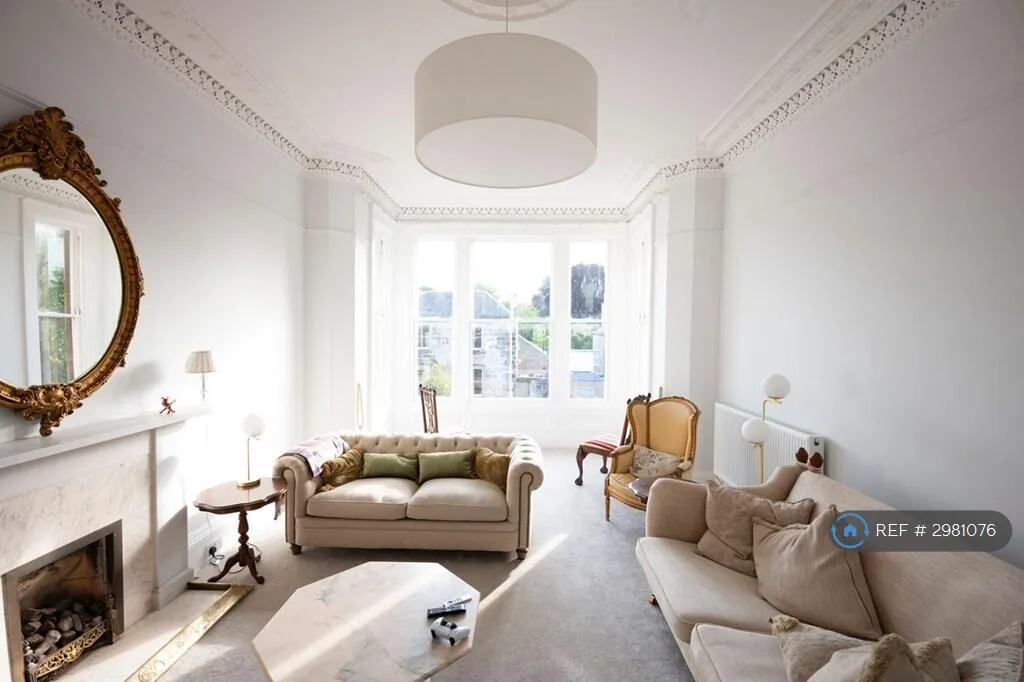 4 bedroom maisonette for rent